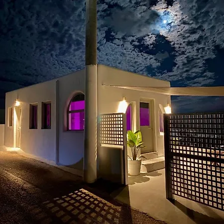 Canyon Santorini شقة *