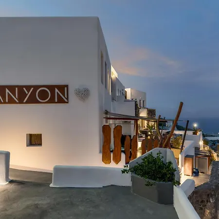 Canyon Santorini ثيرا